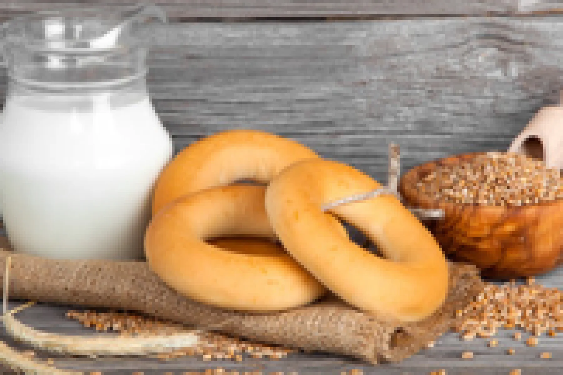 Dry Rings (Sushka), Bread Sticks (Solomka)