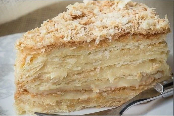 NAPOLEON CAKE