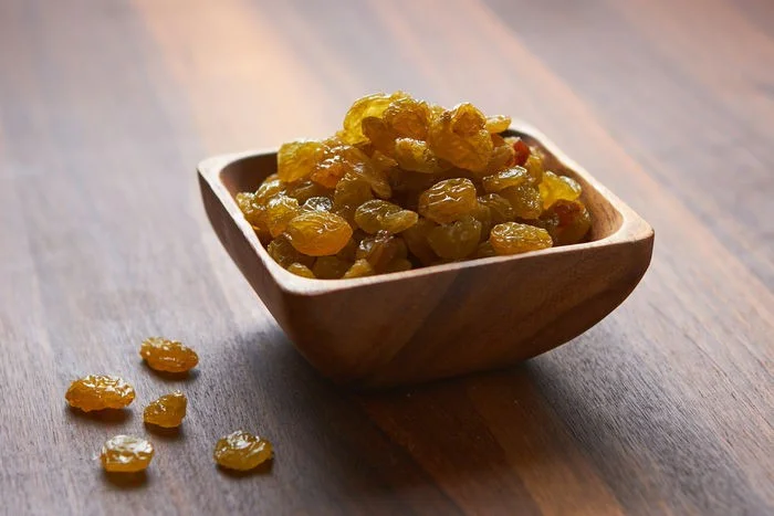 GOLDEN RAISINS