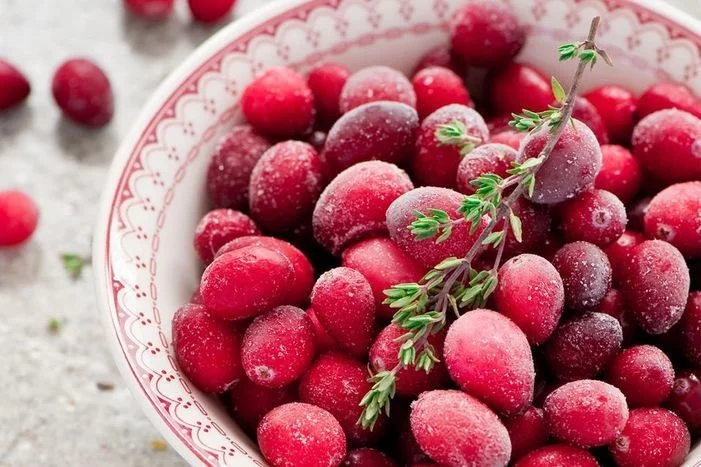 FROZEN CRANBERRIES