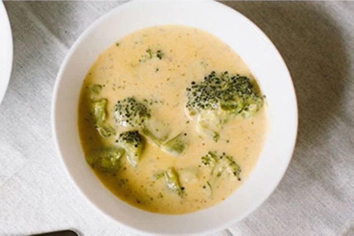 CREAM OF BROCCOLI SOUP 30 oz