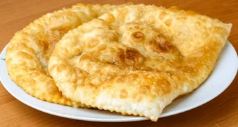 FRIED PIROGUE W/MEAT "CHEBUREK"
