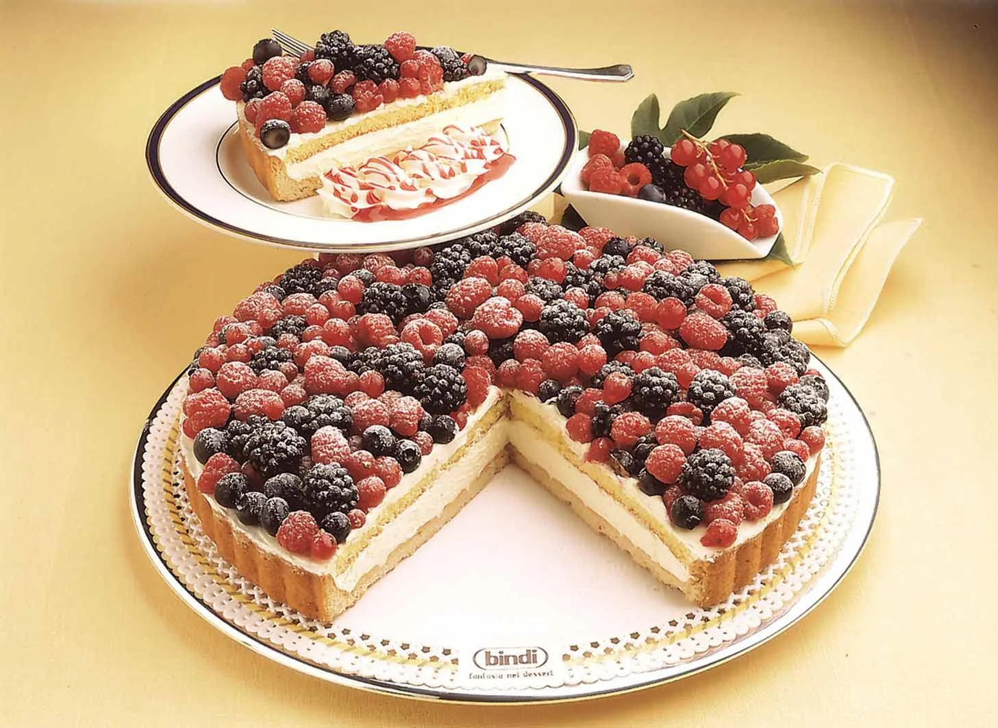 BINDI TORTA FRUIT DI BOSCO 3lb