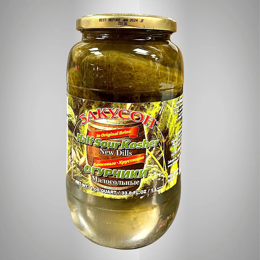 ZAKUSON HALF SOUR PICKLES 1 L