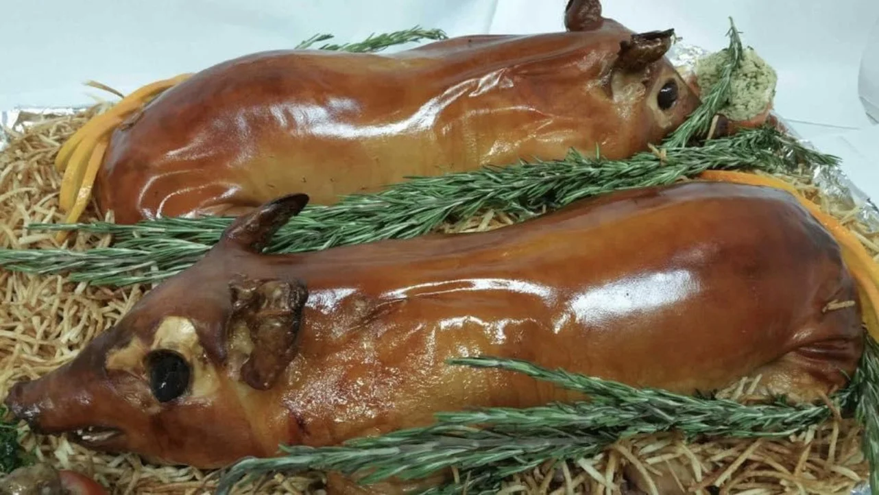 STUFFED SUCKLING PIG