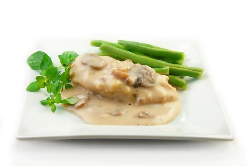 WHOLE RABBIT W/MUSHROOMS IN CREAMY SAUCE