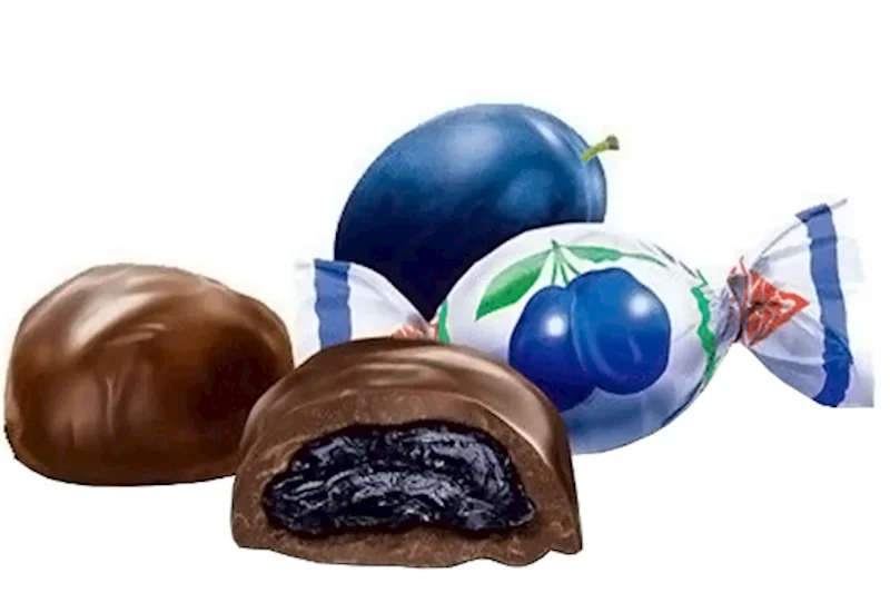 PLUM IN CHOCOLATE CANDY "SOLIDARNOST"