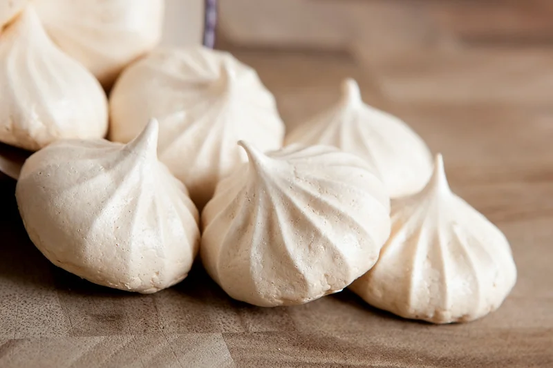 VANILLA MERENGUE (BEZE)